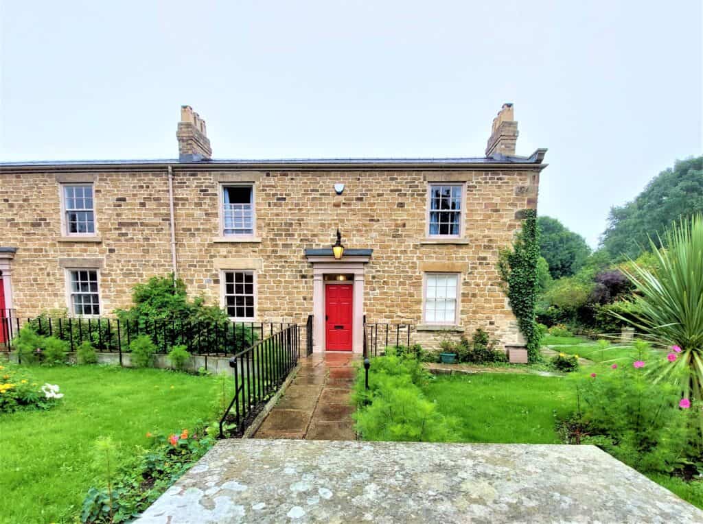 Photo-Hackworth-Cottage-exterior